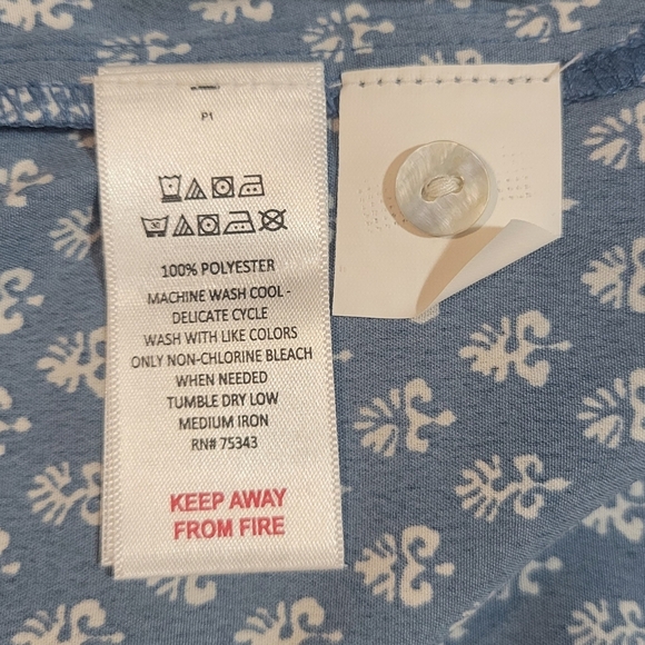 Haute Hippie (Womens XL) Blue Patterned Button-Down Semi-Cropped Collared Blouse - Picture 7 of 7